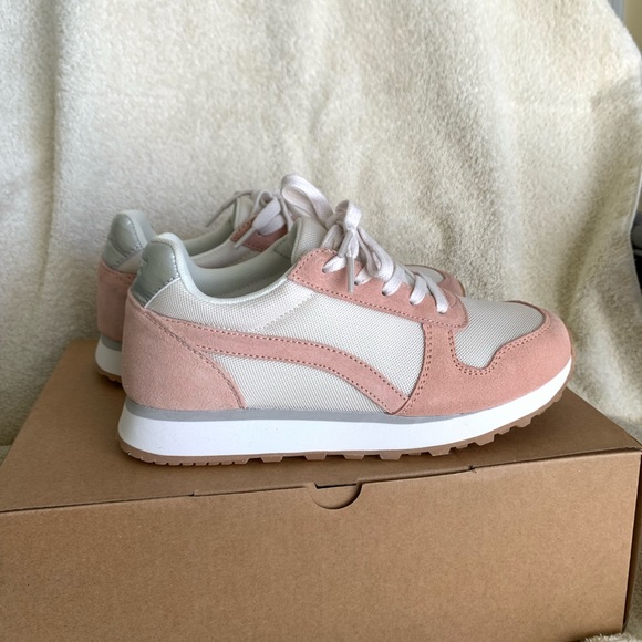 J.Crew City Sneaker for Women - Picture 1 of 6